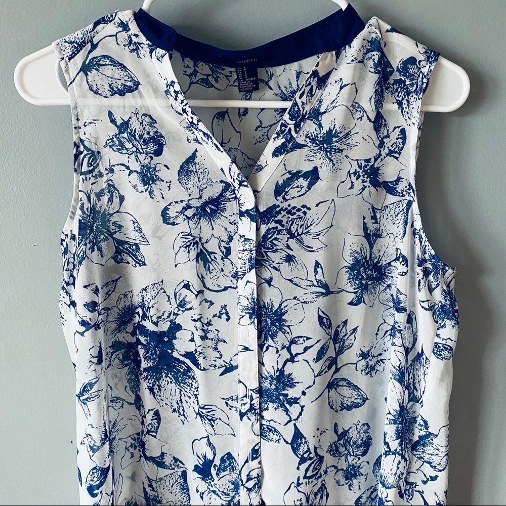 Forever 21 printed tank top - Picture 2 of 5